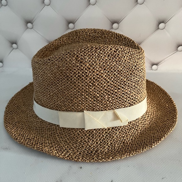 Jane Morgan Excusive Hat - Picture 1 of 5